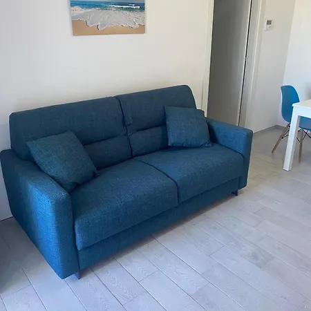 Puntamare Flat شقة